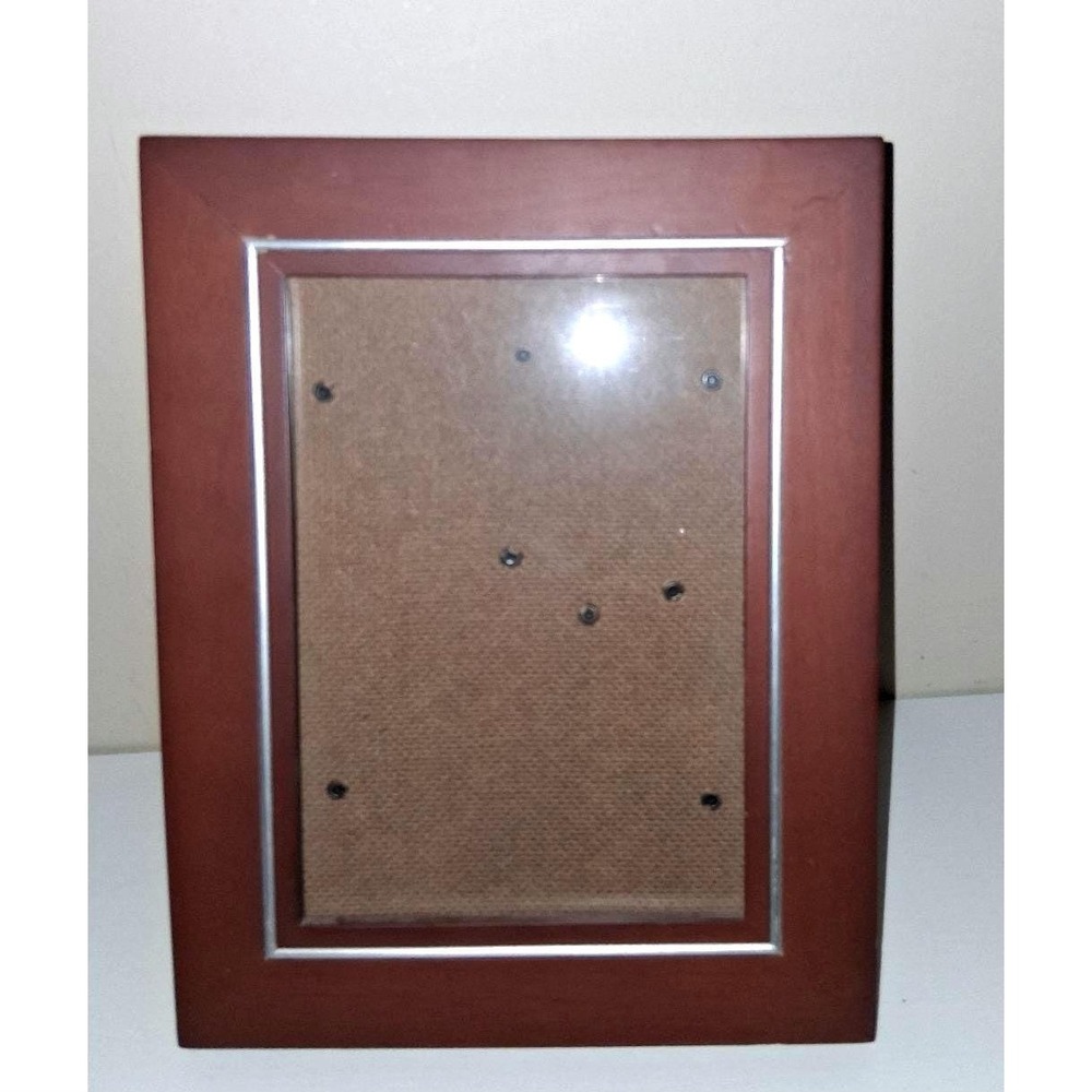 9.5x7.5 Wood Picture Frame Cherry Finish w/ Silver Trim Tabletop or Wall